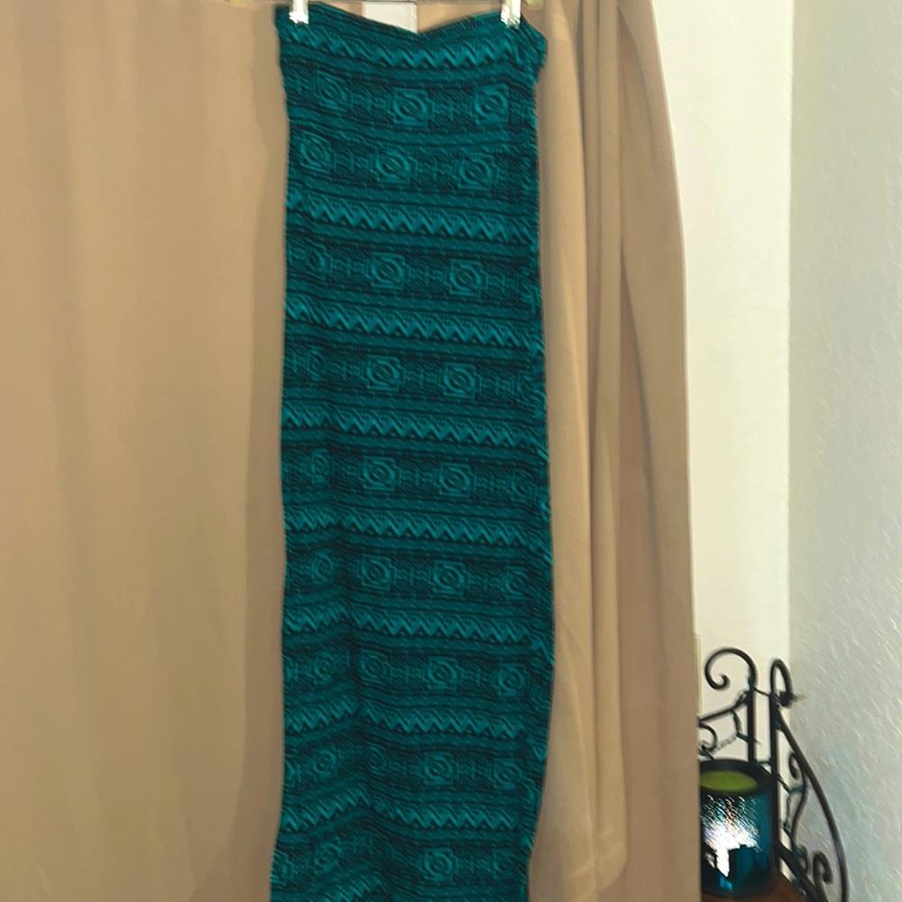 BEAUTIFUL  STRAPLESS SUMMER DRESS